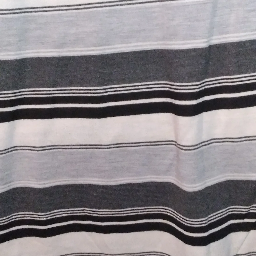 (#11) Men's Black and White Stripped Xtreme Gear Collar Shirt (Size 3XL) - Picture 4 of 12